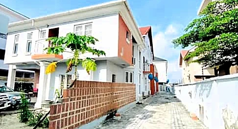 3 Bedroom Flat for Sale in Ikate Lekki, Lagos cover picture