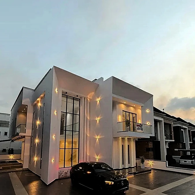 Duplex for Sale in Lekky county, Lagos cover picture