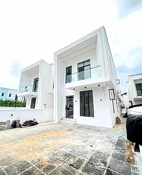 Duplex for Sale in Lekki, Lagos cover picture