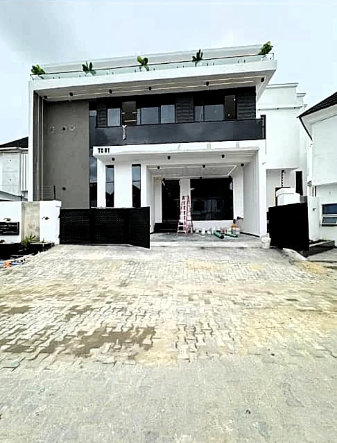 Duplex for Sale in Ajah, Lekki, Lagos cover picture