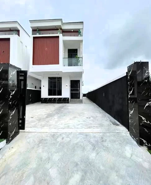 Duplex for Sale in Ajah, Lekki, Lagos cover picture