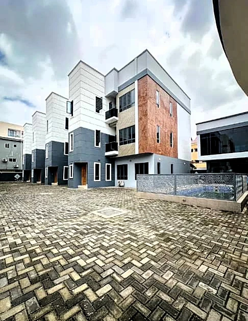 Duplex for Sale in Ikate Lekki, Lagos cover picture