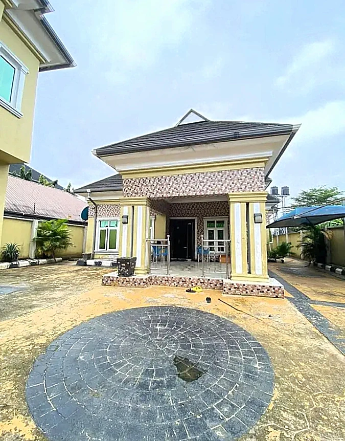 Bungalow for Sale in Green Vile Estate, Rivers cover picture