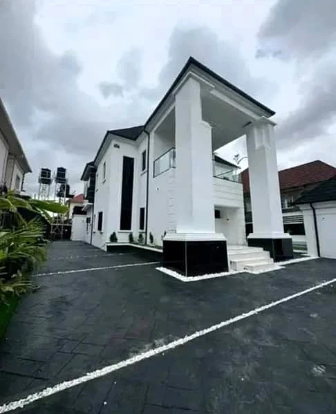 Duplex for Sale in Lokogoma, FCT cover picture