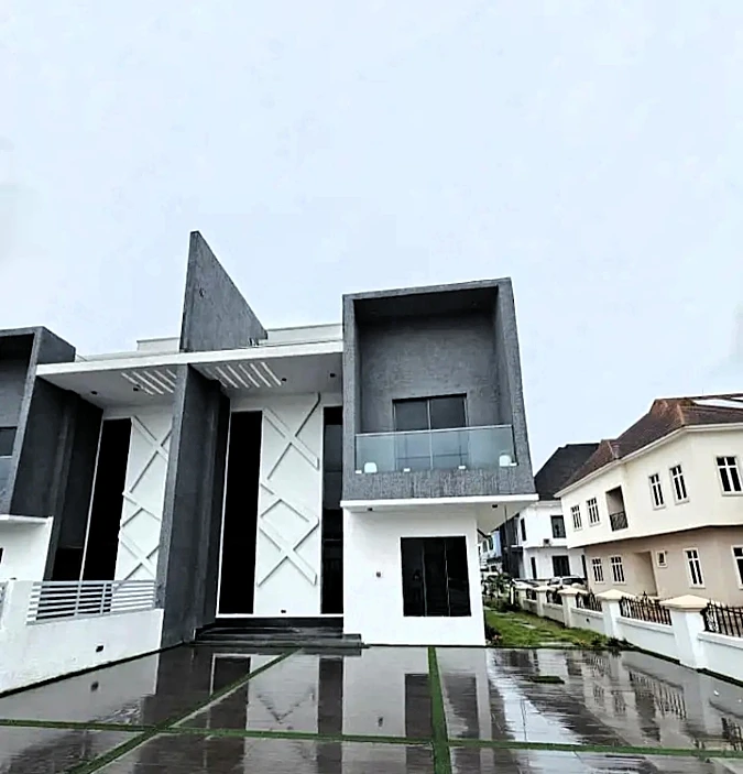 Duplex for Sale in Osapa London, Lekki, Lagos cover picture