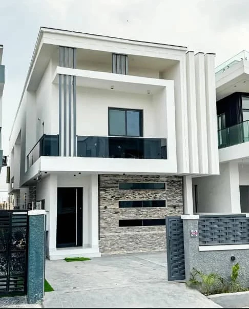 Duplex for Sale in Ajah, Lekki, Lagos cover picture