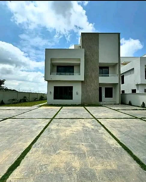 Duplex for Sale in Katampe, FCT cover picture