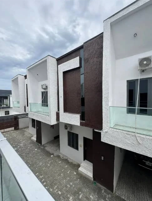 Duplex for Sale in SangoTedo, Lagos cover picture
