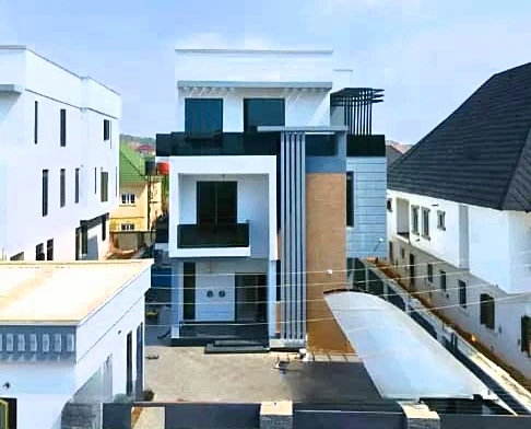 Duplex for Sale in Apo, FCT cover picture