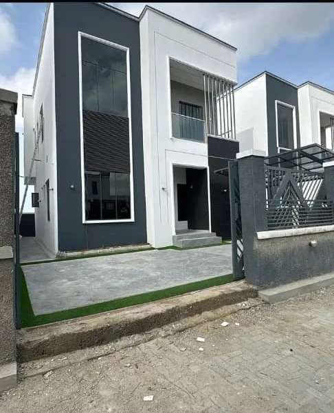 Duplex for Sale in Ajah, Lekki, Lagos cover picture