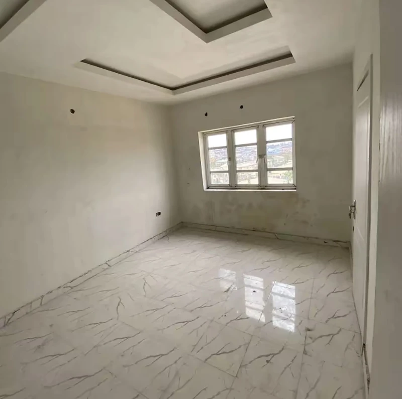3 Bedroom Flat for Sale in Yaba, Lagos - Image 4