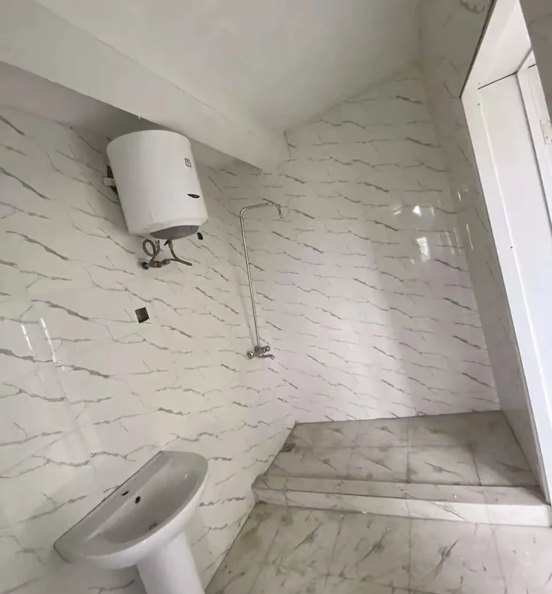 3 Bedroom Flat for Sale in Yaba, Lagos - Image 2