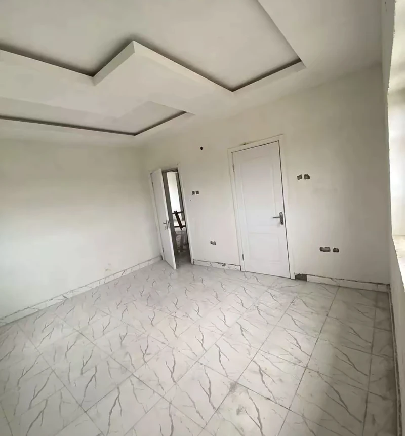 3 Bedroom Flat for Sale in Yaba, Lagos - Image 6