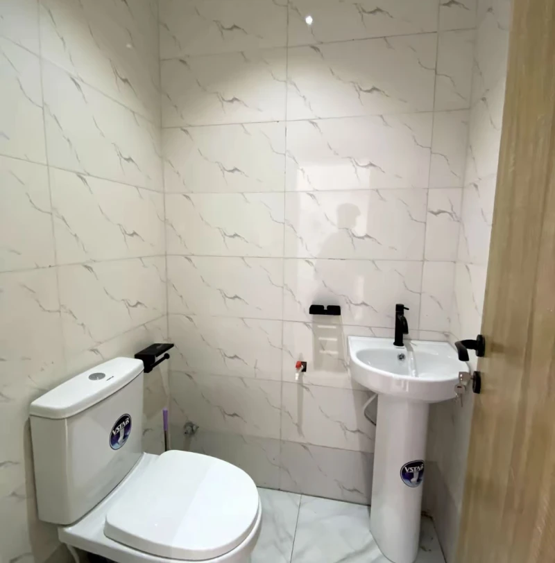 Bungalow for Sale in Omachi Estate, Rumuodomaya (Obio-Akpor LGA), Rivers - Image 4