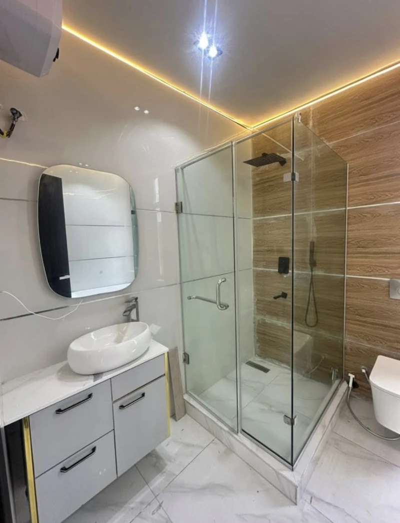 3 Bedroom Flat for Sale in Lekki phase 1, Lagos - Image 3