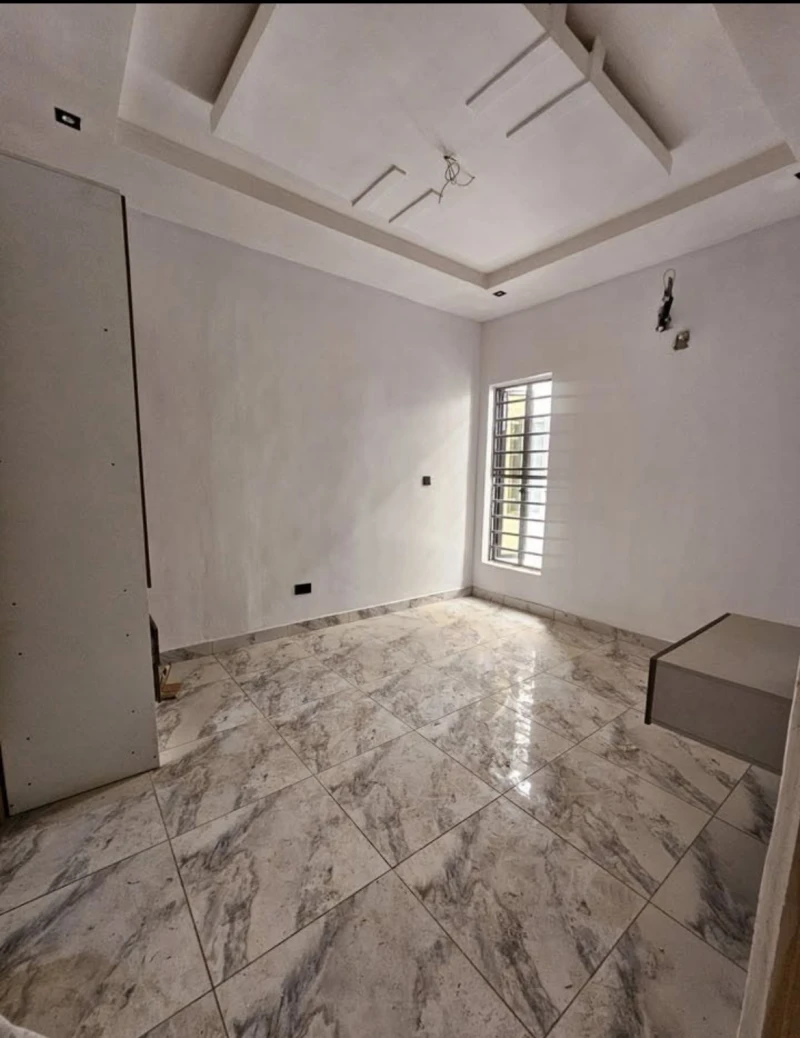 2 Bedroom Flat for Sale in Ikate, lekki, Lagos - Image 3