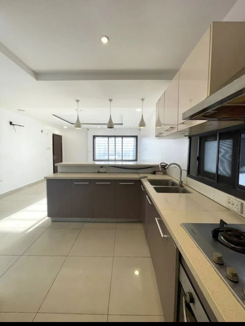 2 Bedroom Flat for Sale in Osapa London, Lekki, Lagos - Image 3