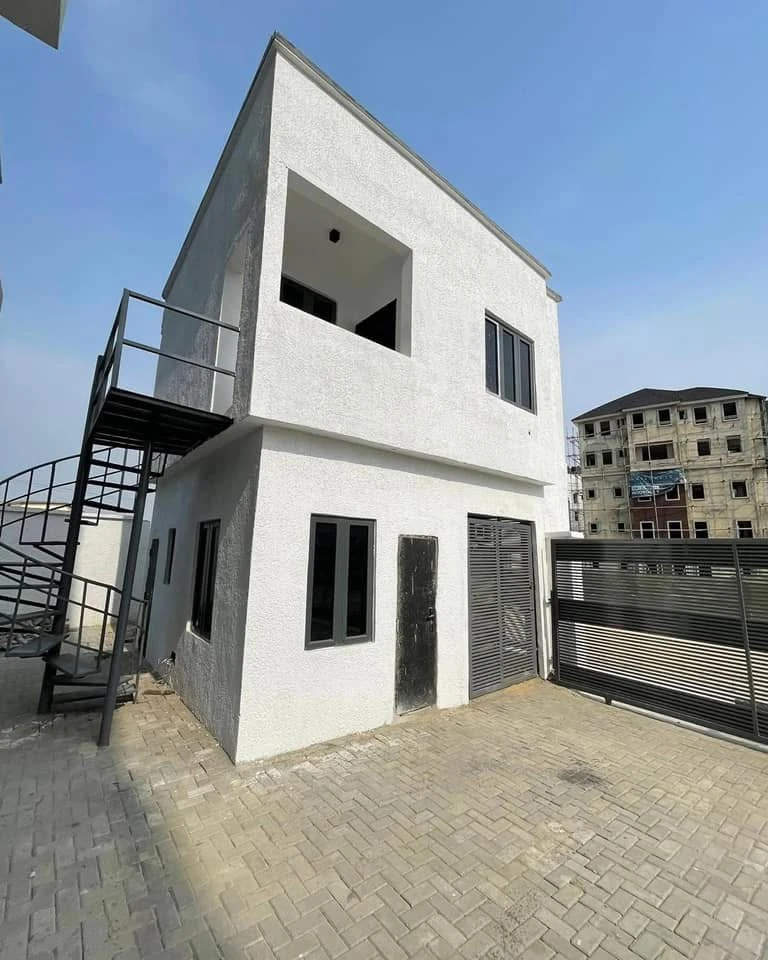 2 Bedroom Flat for Sale in Lekki Conservation Road, Lekki, Lagos - Image 4