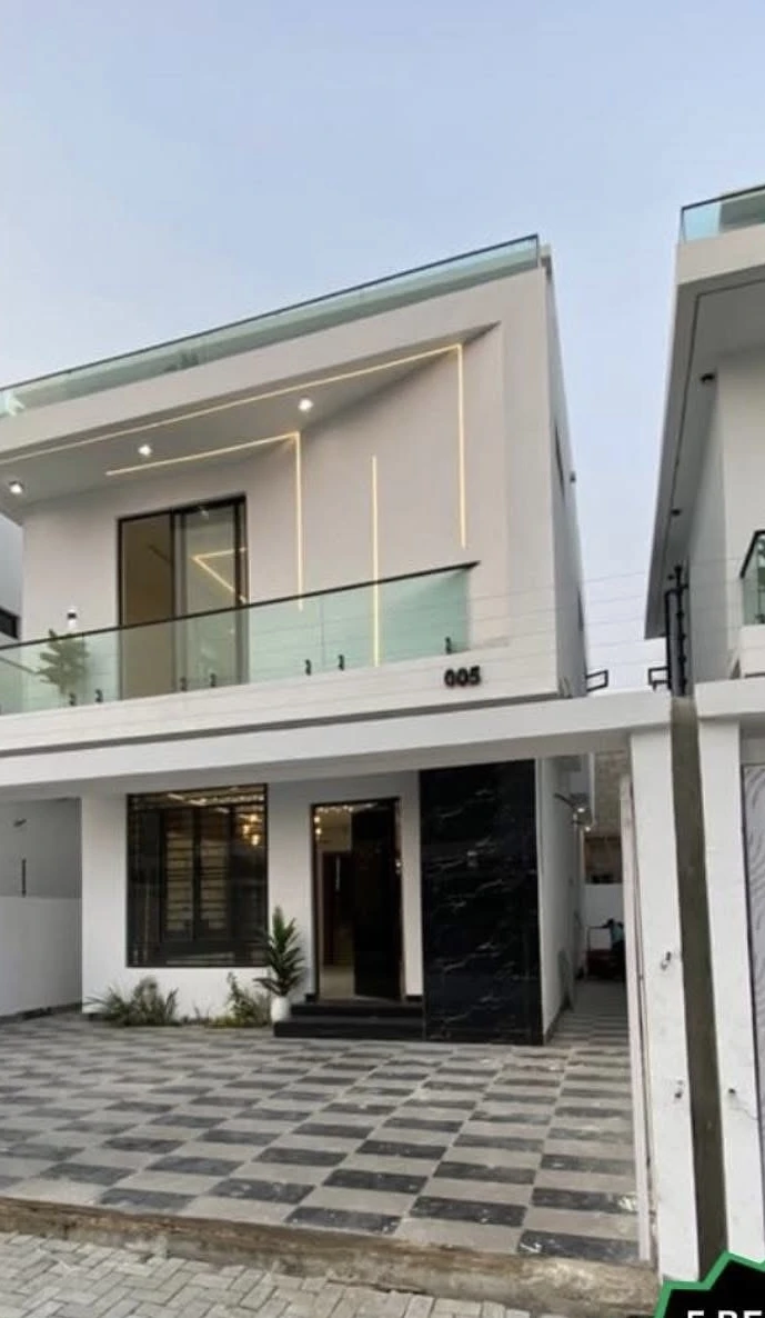 Duplex for Sale in Katampe Extension, FCT cover picture