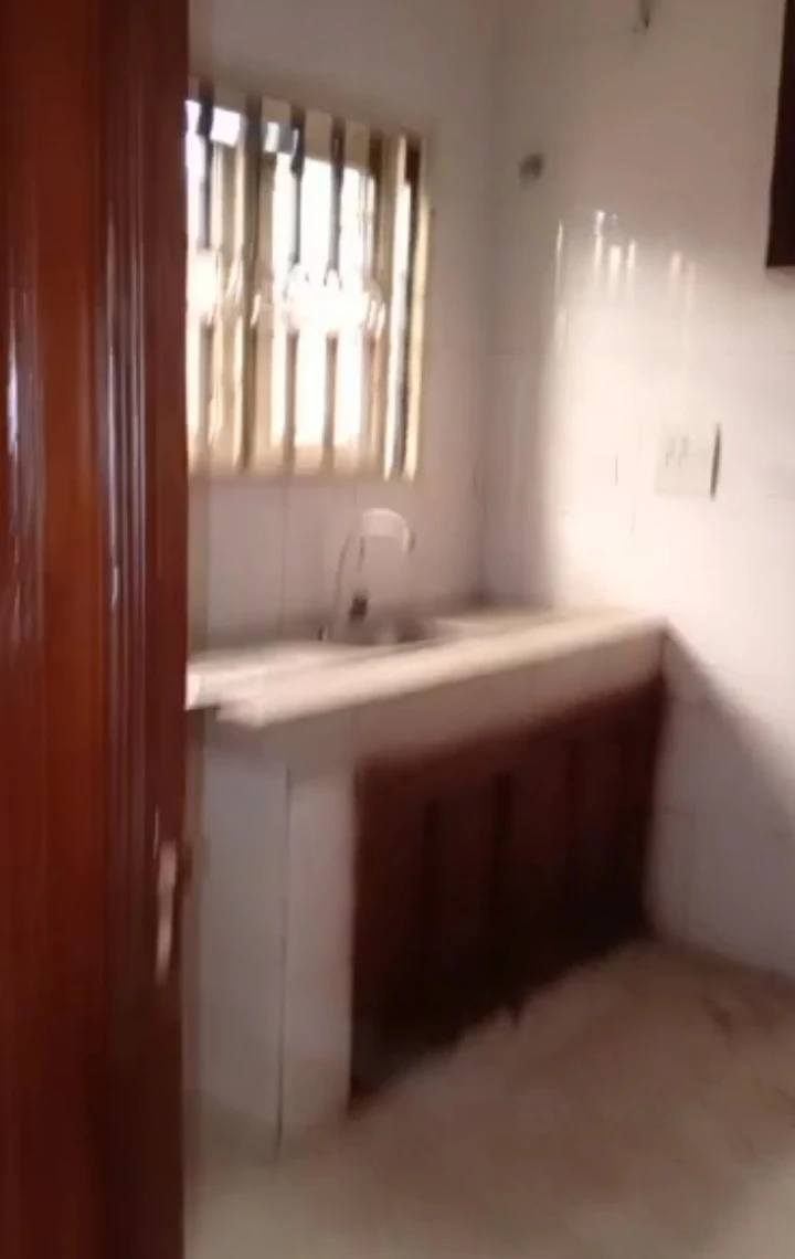 2 Bedroom Flat for Rent in Airport Road, Edo - Image 1