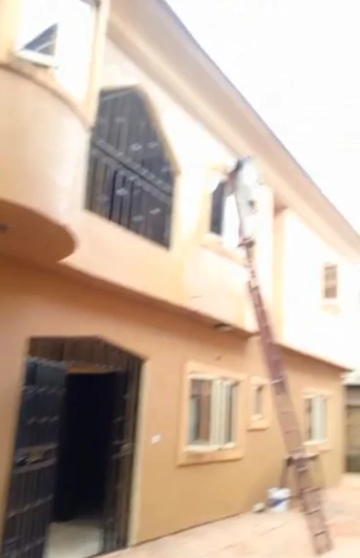 2 Bedroom Flat for Rent in Airport Road, Edo - Image 1