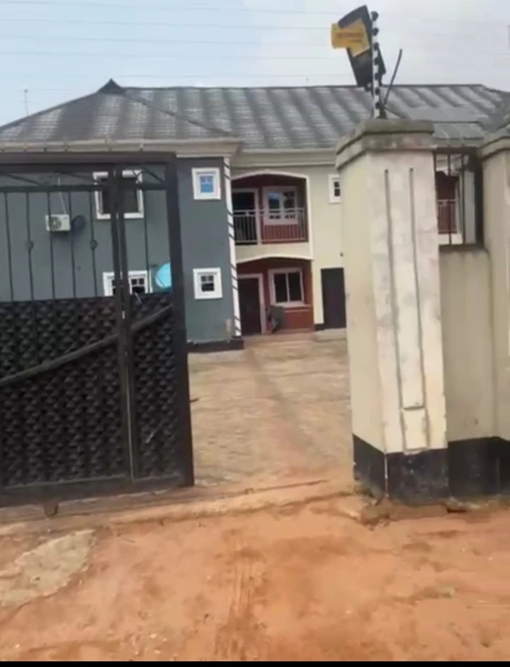 Hostel for Sale in Oguwenyi/Irhirhi/Ugbor road, Edo - Image 1
