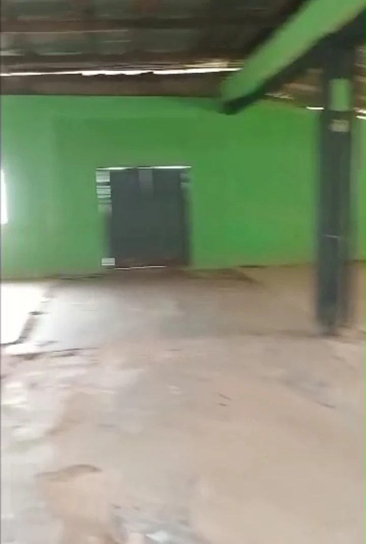 Hall for Lease in Etete, Edo - Image 1