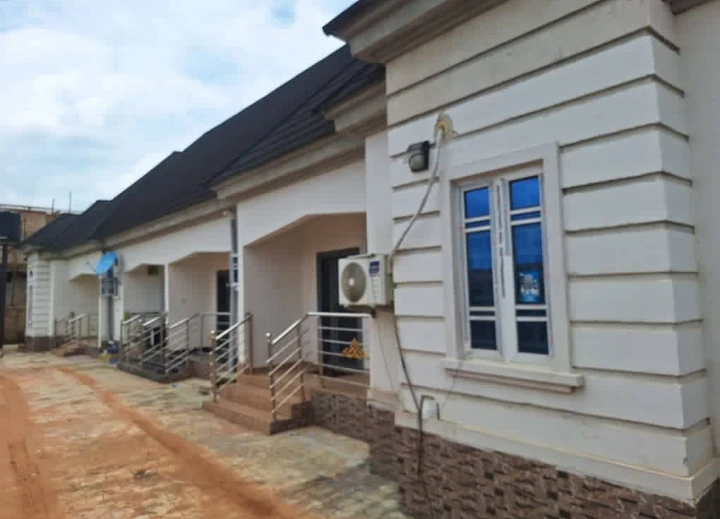 Bungalow for Sale in Amagba GRA, Edo - Image 1