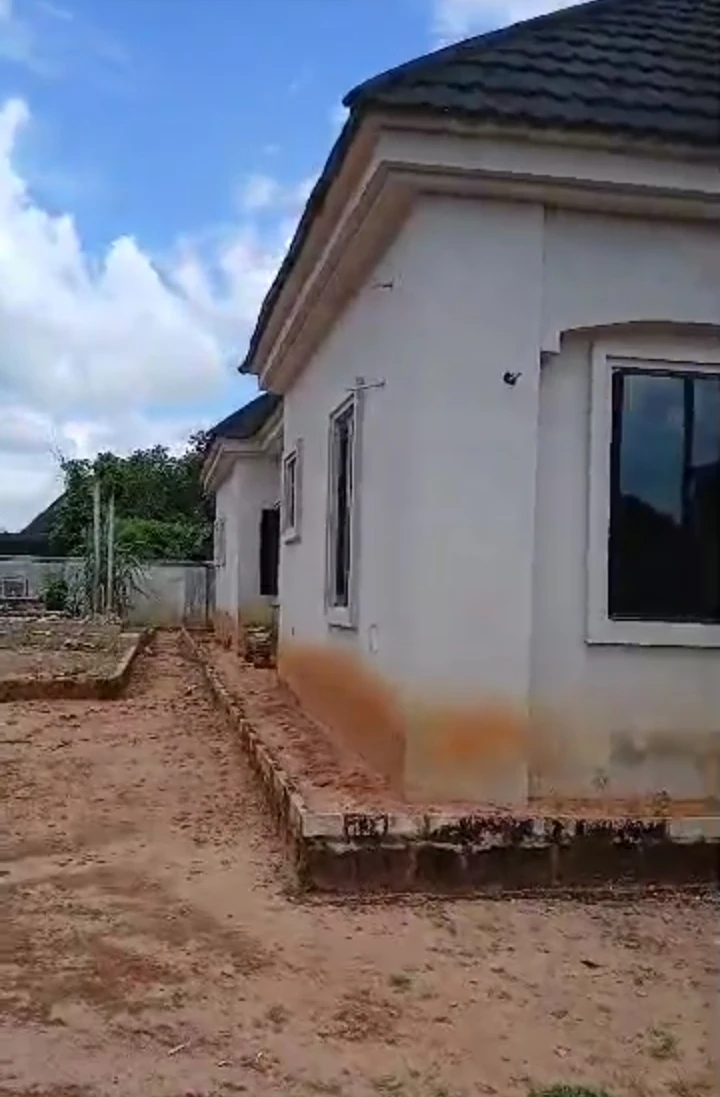 Bungalow for Sale in Obagie, Edo - Image 1