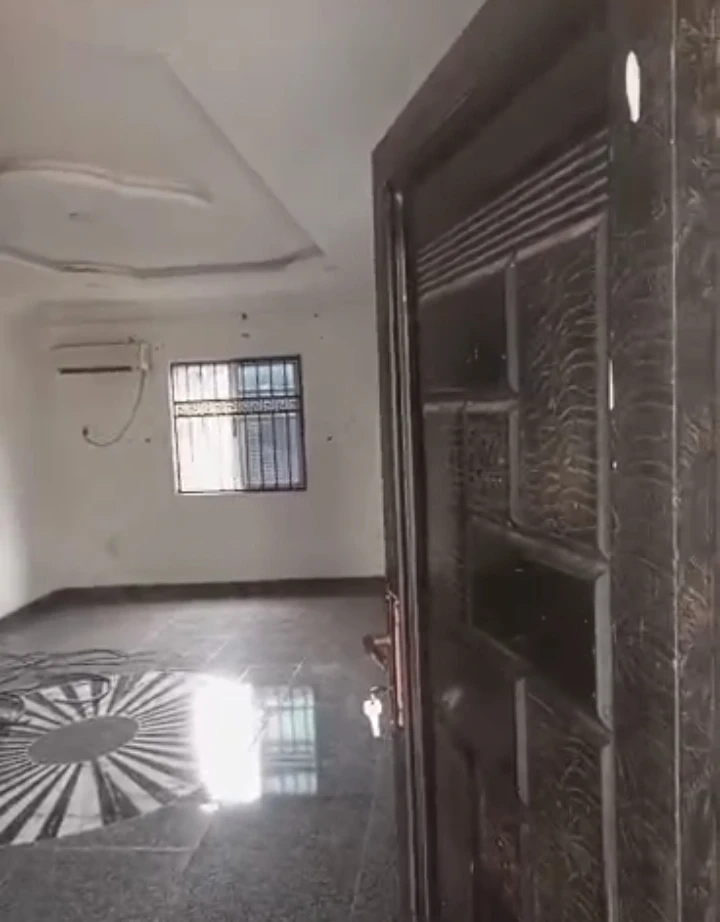 3 Bedroom Flat for Rent in Airport Road, Edo - Image 1