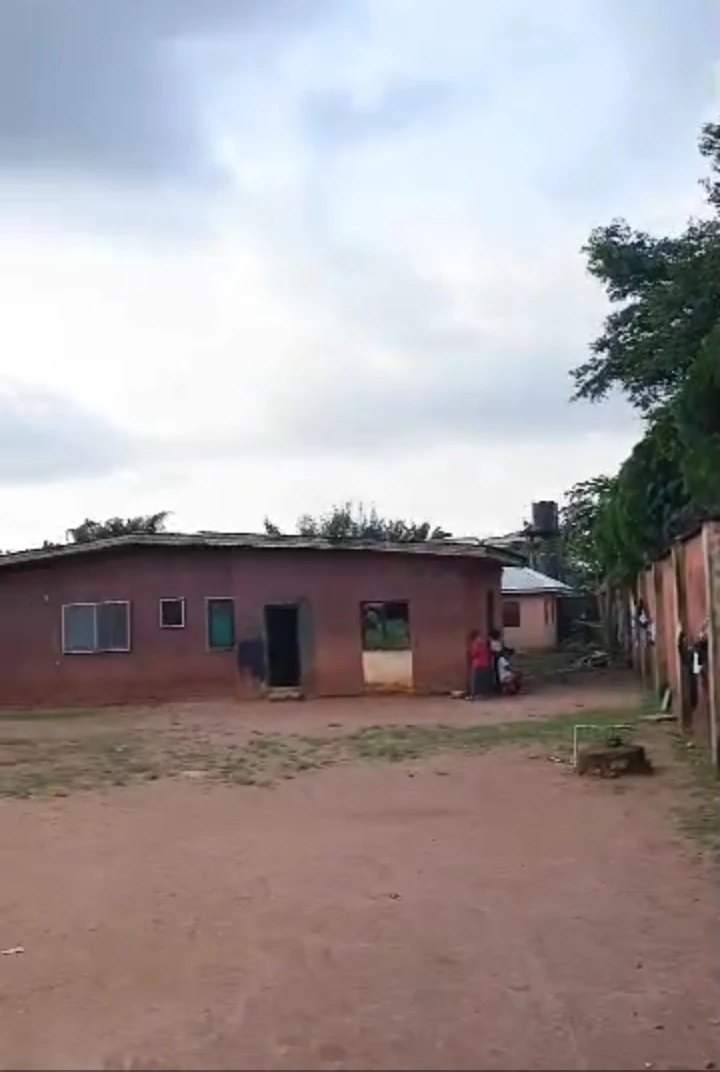 Bungalow for Sale in Second Ugbor GRA, Edo - Image 1
