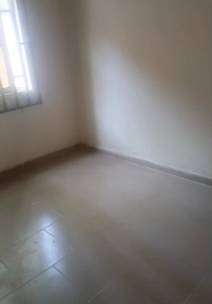 1 Bedroom Flat for Rent in Irhirhi, Edo - Image 1