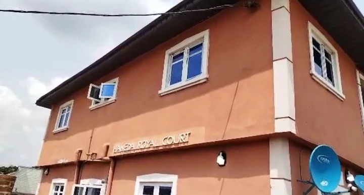 2 Bedroom Flat for Sale in Airport Road, Edo - Image 1