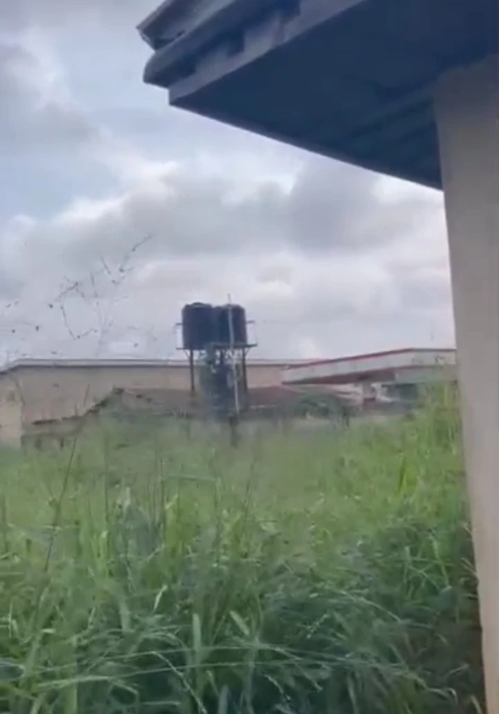 Land for Lease in Okhoromi community, Edo - Image 1