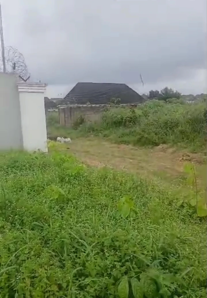 Uncompleted Building for Sale in Ebo, Edo - Image 1