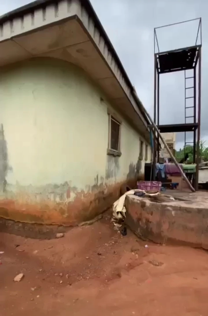 Bungalow for Sale in Isihor, Edo - Image 1