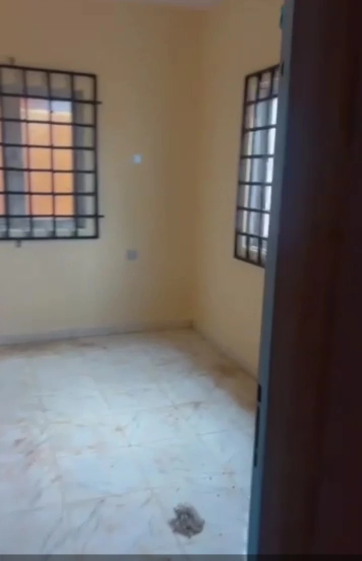 3 Bedroom Flat for Rent in Okhoromi community, Edo - Image 1