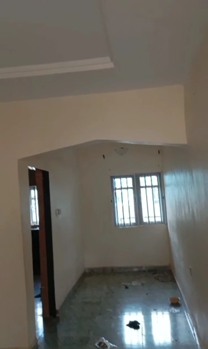 2 Bedroom Flat for Rent in Ewkukwu, Edo - Image 1