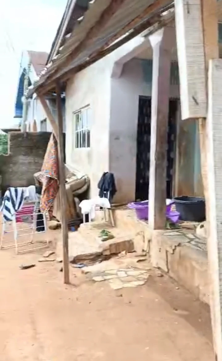 Bungalow for Sale in Erediawa off Sapele road, Edo - Image 1