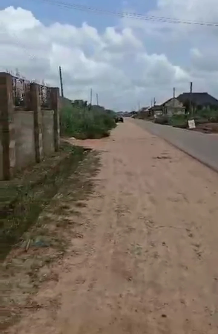 Bungalow for Sale in Upper Sakpoba road, Edo - Image 3