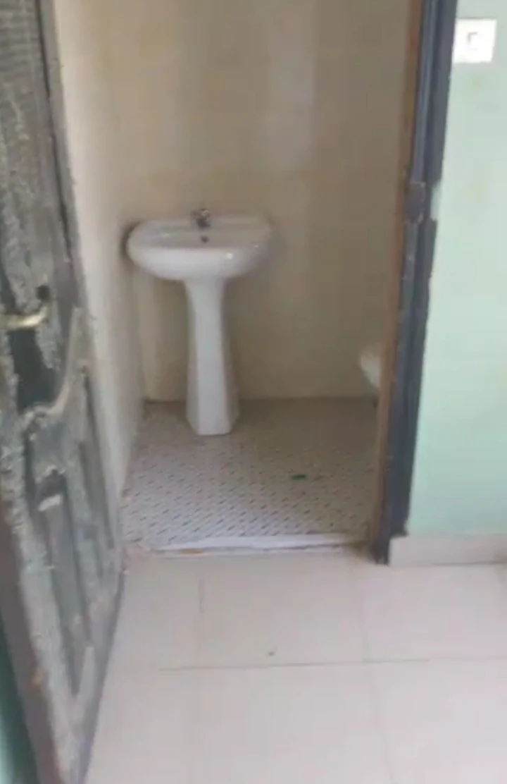 3 Bedroom Flat for Rent in Zion street RCC, Edo - Image 2