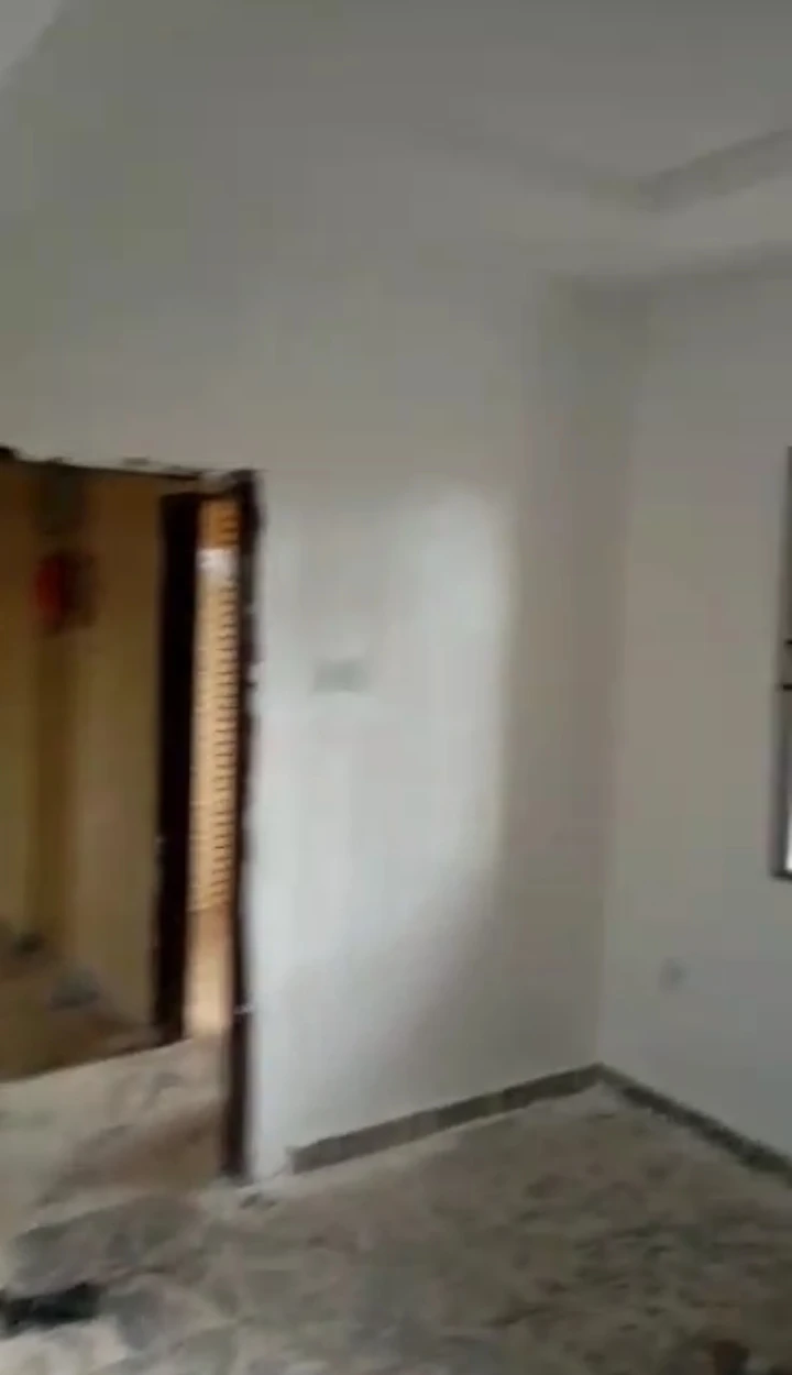 1 Bedroom Flat for Rent in Amagba, Edo - Image 3