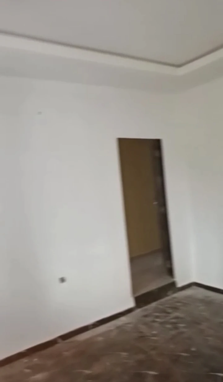 1 Bedroom Flat for Rent in peanut, Edo - Image 1