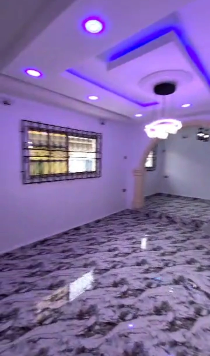 3 Bedroom Flat for Sale in Okhun, Edo - Image 1