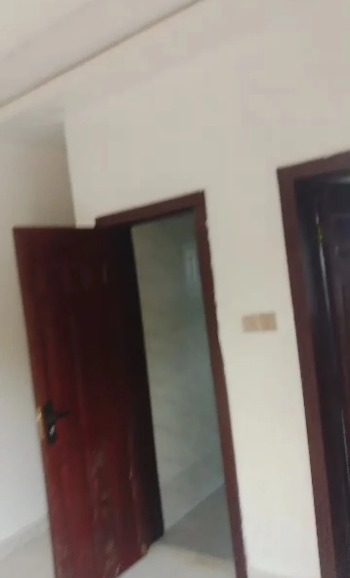 1 Bedroom Flat for Rent in MTN Mast, Edo - Image 1
