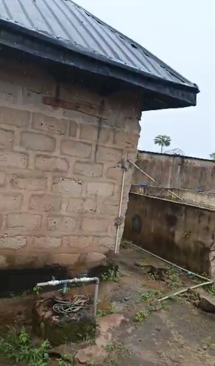 Bungalow for Sale in Ekae, Edo - Image 2