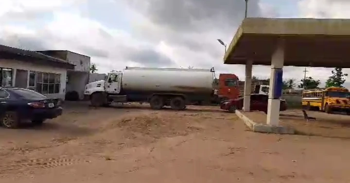 Filling Station for Sale in Along Sapele road before the byepass, Edo - Image 1