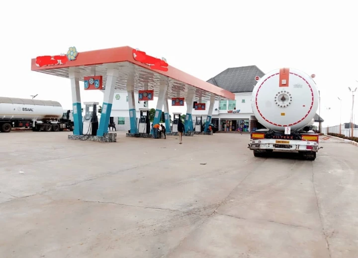 Filling Station for Sale in Sapele road Okha quarters, Edo - Image 1