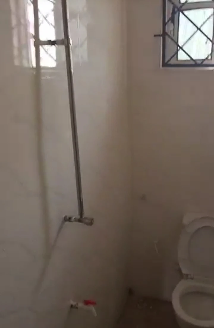 1 Bedroom Flat for Lease in Okhoromi community, off airport road, Edo - Image 1