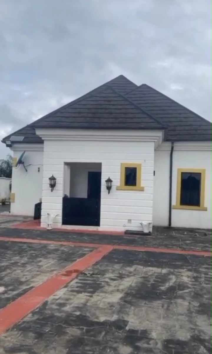 Bungalow for Sale in Anthony camp after agric court by obagie, Edo - Image 1